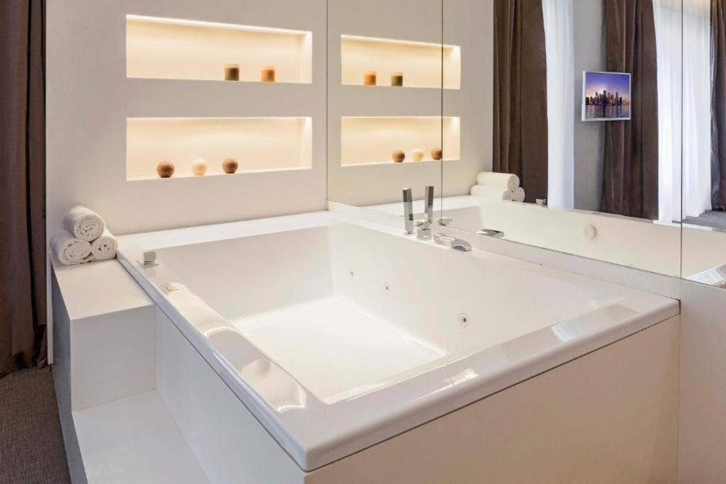 Dilman Luxury Stay Bari Buitenkant foto